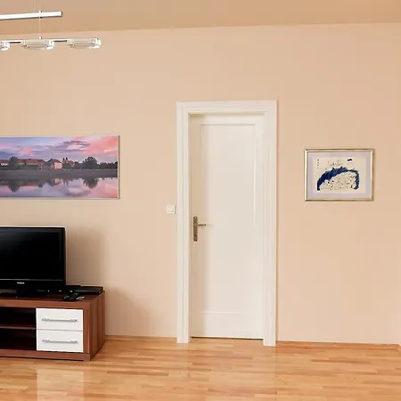Apartman Cesaric Osijek Exterior photo
